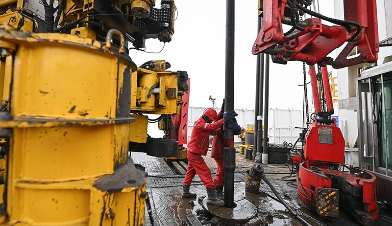 Applications of Calcium Chloride &mdash; Oil & Gas Drilling Pellet