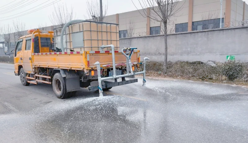 Applications of Calcium Chloride for Road Snow Melting & Deicing