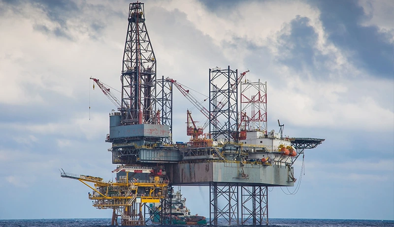 Applications of Calcium Chloride — Oil & Gas Drilling Pellet